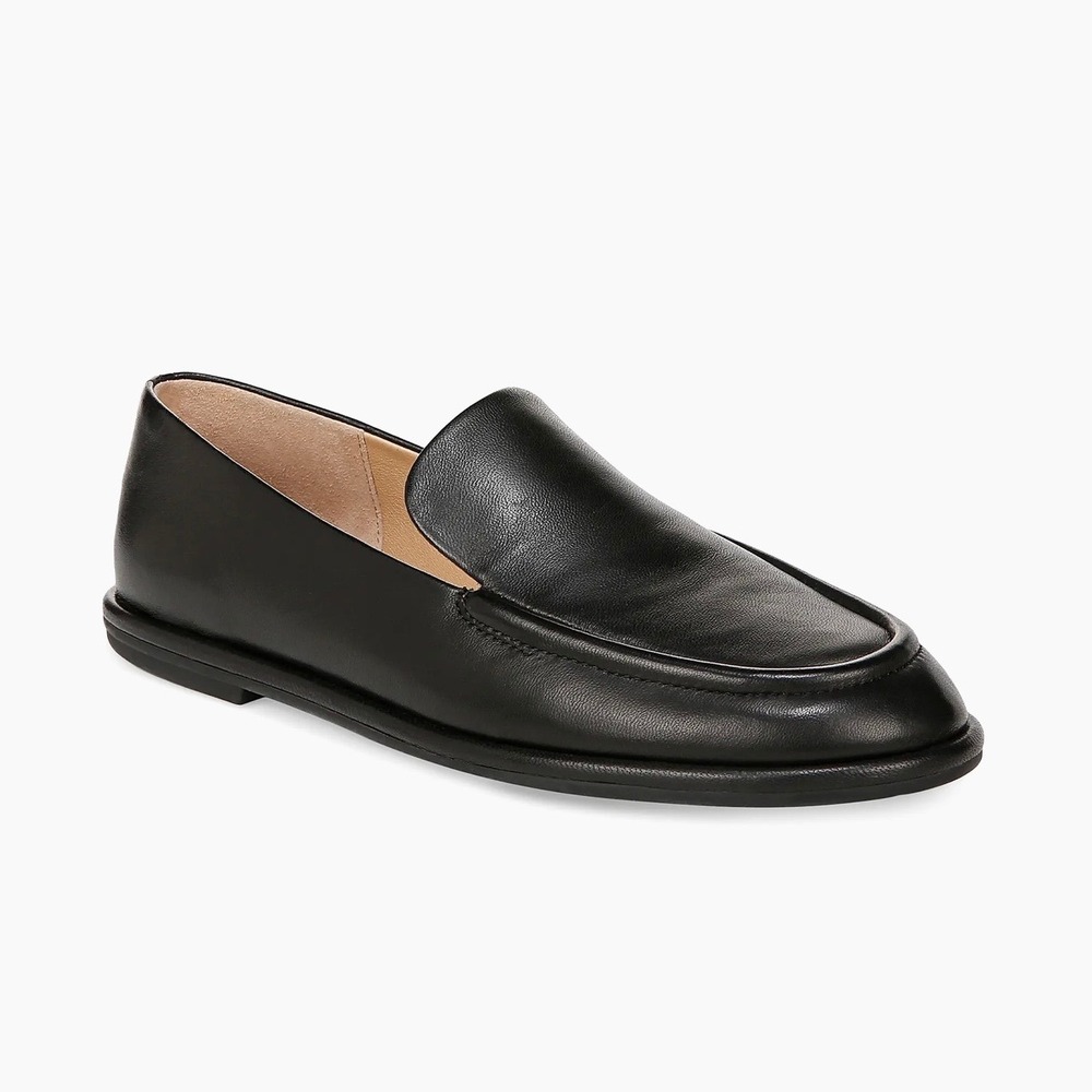 Vince Sloan Black Leather Round Toe Slip On Loafers SZ 7.5 Classic Minimalist